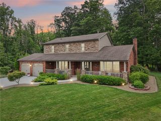 113 Penn Woods Court, Penn Twp, PA 15642