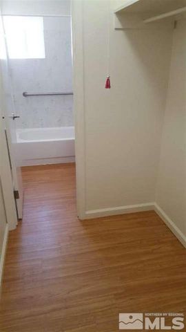 237 & 245 F Street, Hawthorne, NV 89415