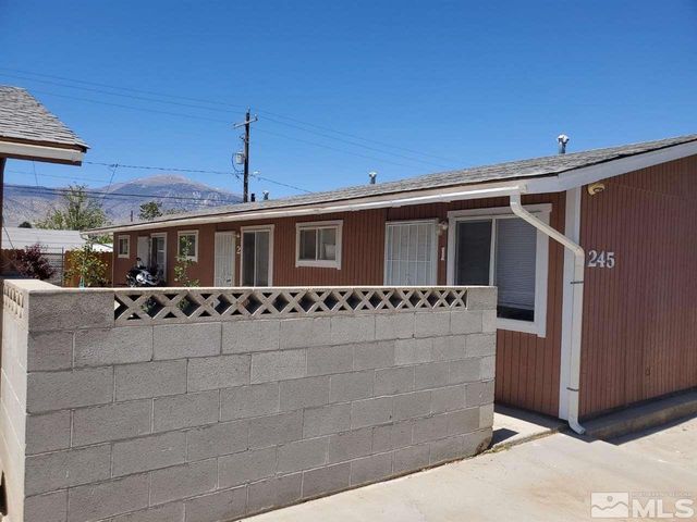 237 & 245 F Street, Hawthorne, NV 89415