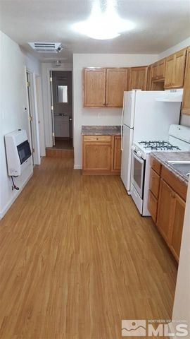 237 & 245 F Street, Hawthorne, NV 89415