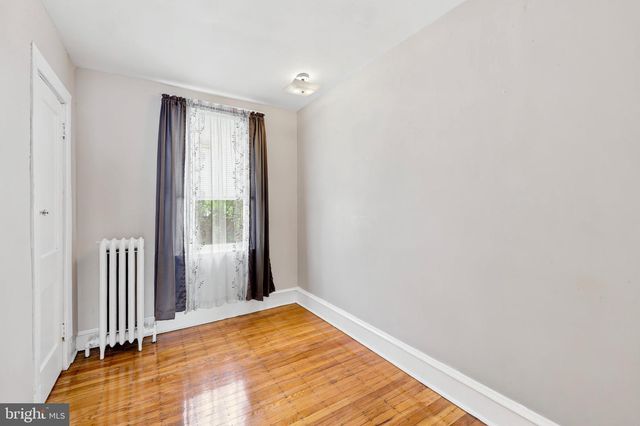 869 E PRICE ST, Philadelphia, PA 19138