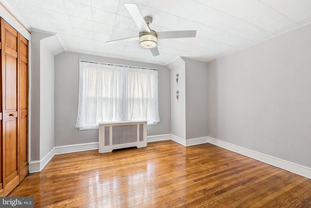 869 E PRICE ST, Philadelphia, PA 19138