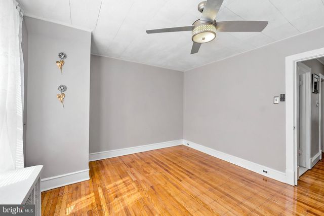 869 E PRICE ST, Philadelphia, PA 19138