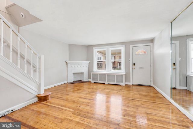 869 E PRICE ST, Philadelphia, PA 19138