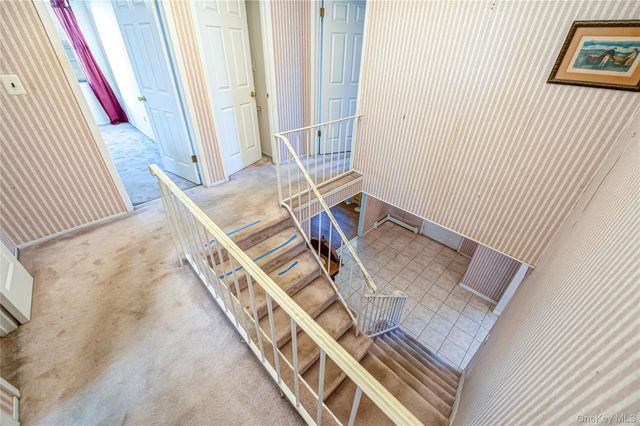 290 E Woodside Avenue, Patchogue, NY 11772