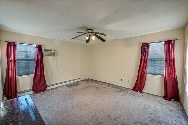 290 E Woodside Avenue, Patchogue, NY 11772