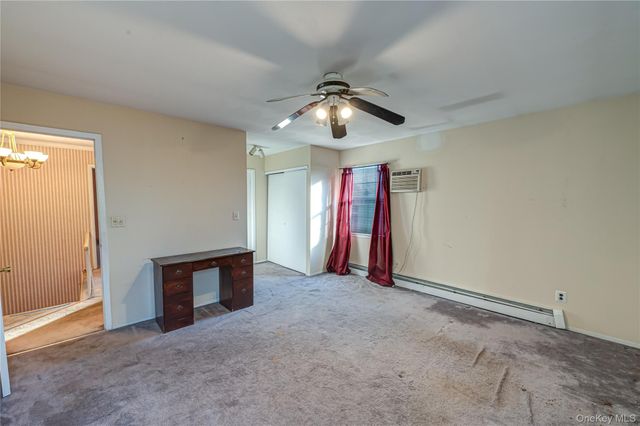 290 E Woodside Avenue, Patchogue, NY 11772