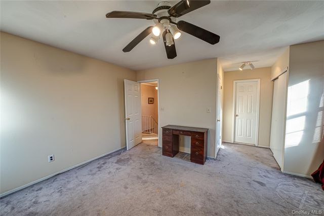 290 E Woodside Avenue, Patchogue, NY 11772