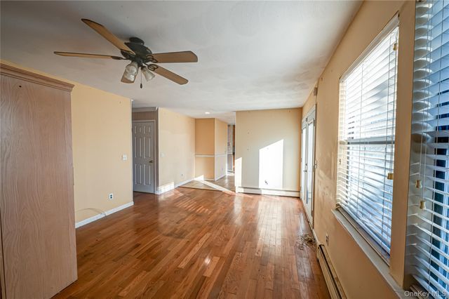 290 E Woodside Avenue, Patchogue, NY 11772