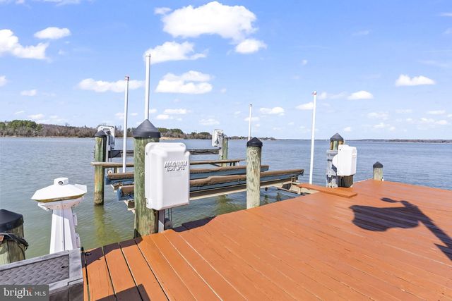 40274 WATERVIEW DR, Mechanicsville, MD 20659