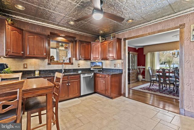 40274 WATERVIEW DR, Mechanicsville, MD 20659