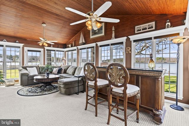 40274 WATERVIEW DR, Mechanicsville, MD 20659