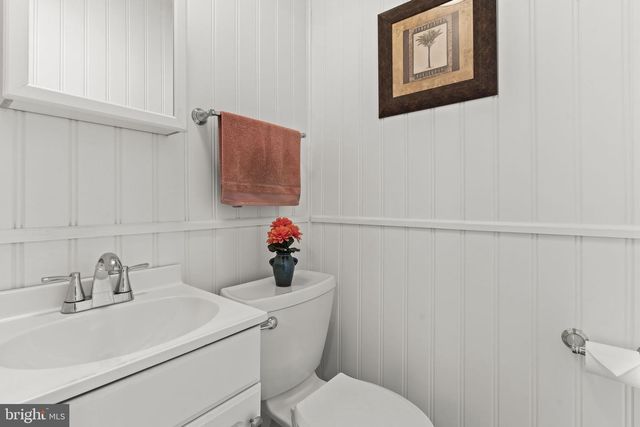 40274 WATERVIEW DR, Mechanicsville, MD 20659