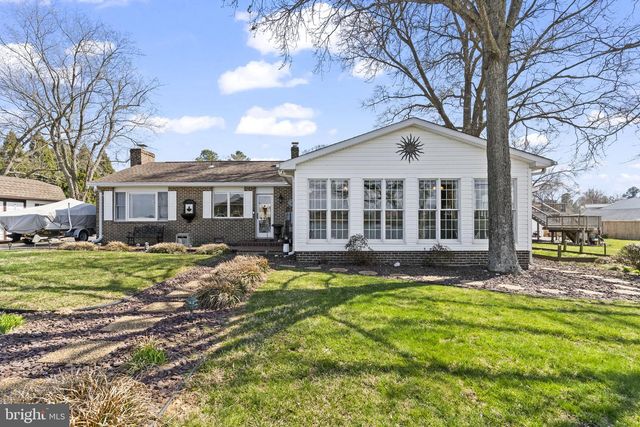 40274 WATERVIEW DR, Mechanicsville, MD 20659