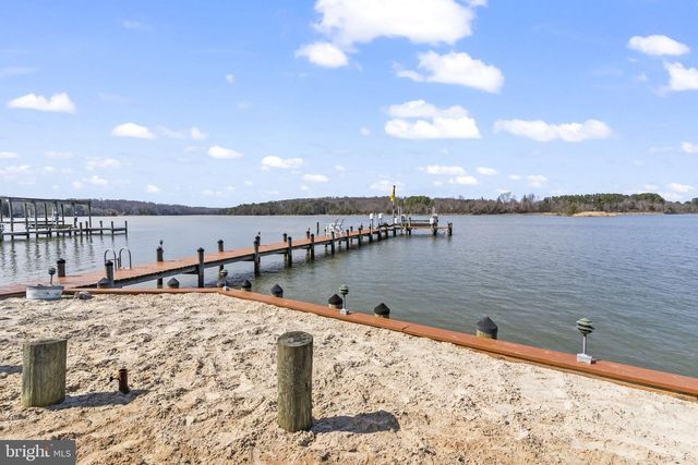 40274 WATERVIEW DR, Mechanicsville, MD 20659