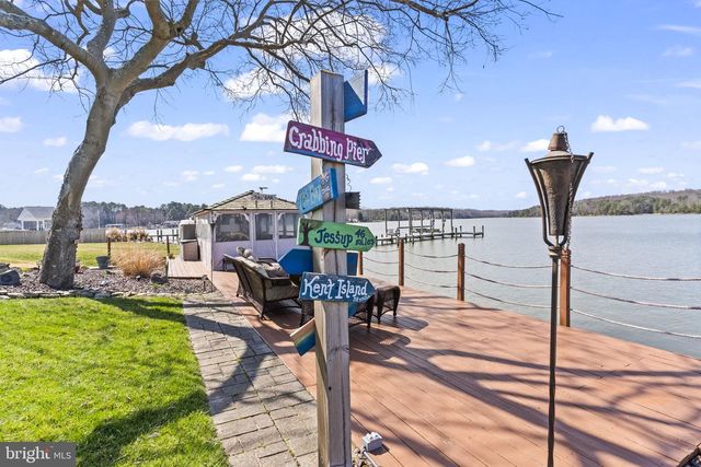 40274 WATERVIEW DR, Mechanicsville, MD 20659