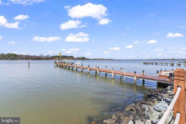 40274 WATERVIEW DR, Mechanicsville, MD 20659