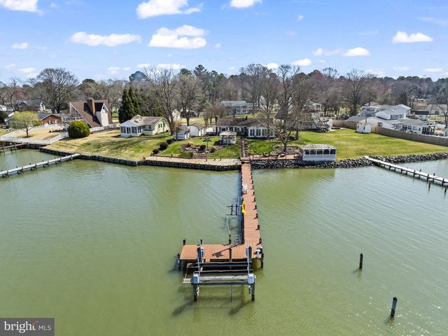 40274 WATERVIEW DR, Mechanicsville, MD 20659