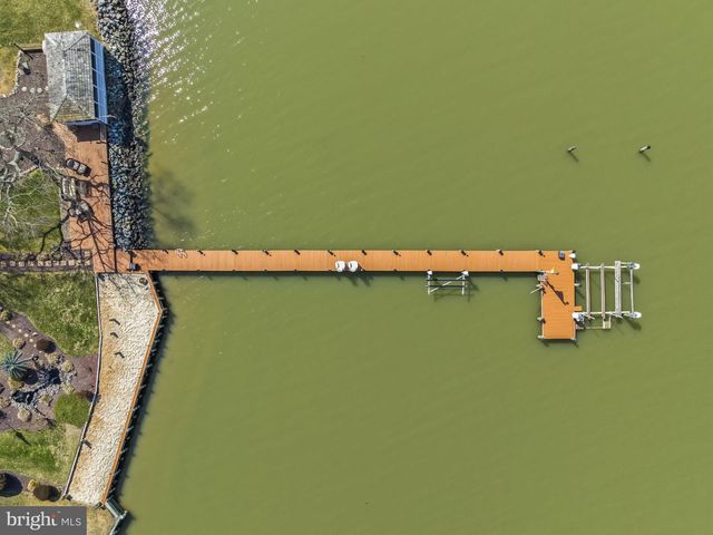 40274 WATERVIEW DR, Mechanicsville, MD 20659