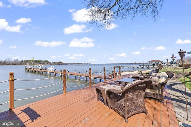 40274 WATERVIEW DR, Mechanicsville, MD 20659