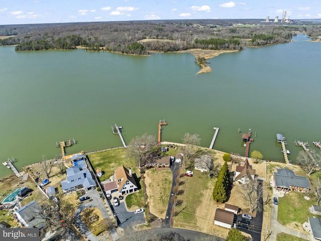 40274 WATERVIEW DR, Mechanicsville, MD 20659