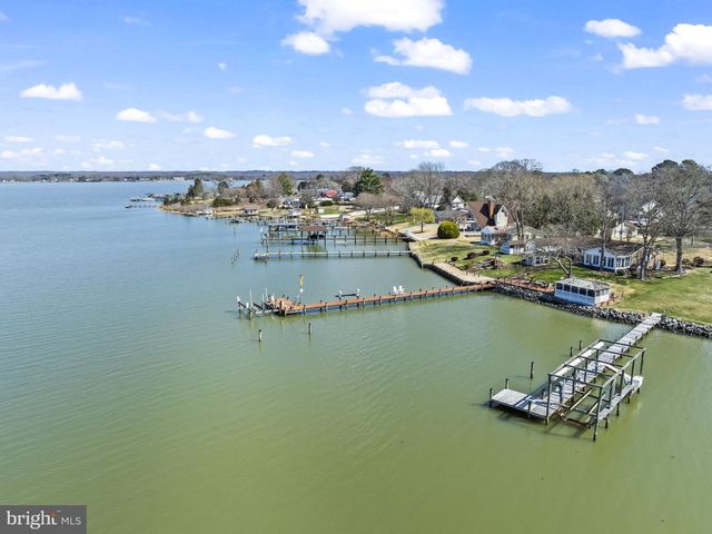 40274 WATERVIEW DR, Mechanicsville, MD 20659