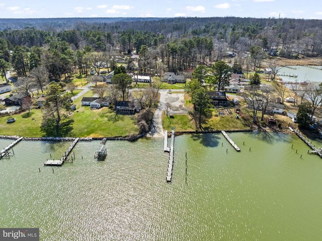 40274 WATERVIEW DR, Mechanicsville, MD 20659