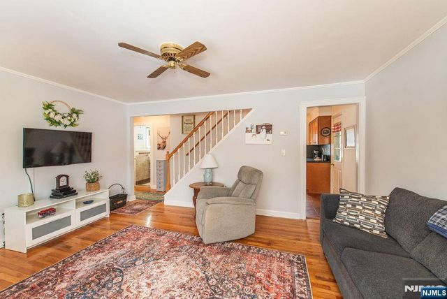 1452 Lincoln Avenue, Pompton Lakes, NJ 07442