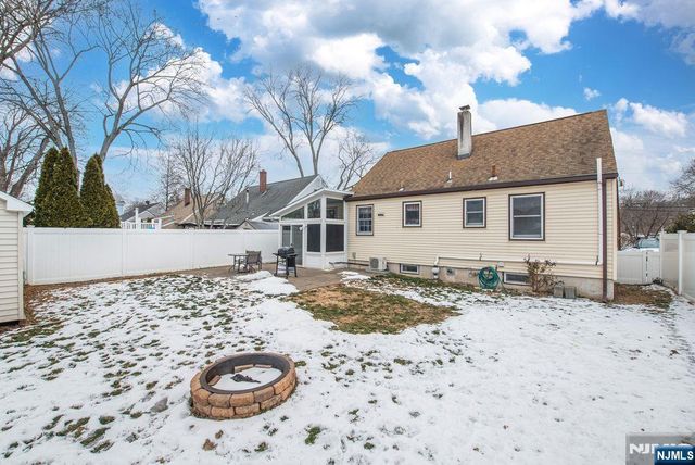 1452 Lincoln Avenue, Pompton Lakes, NJ 07442