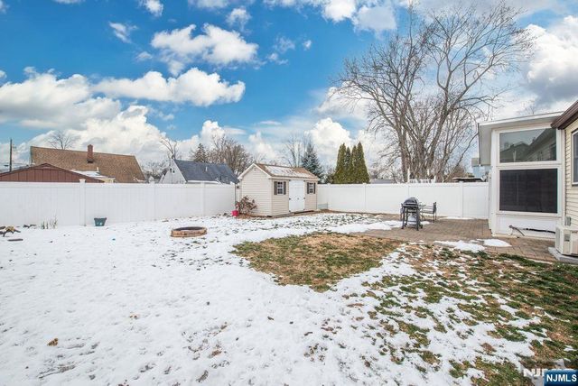 1452 Lincoln Avenue, Pompton Lakes, NJ 07442