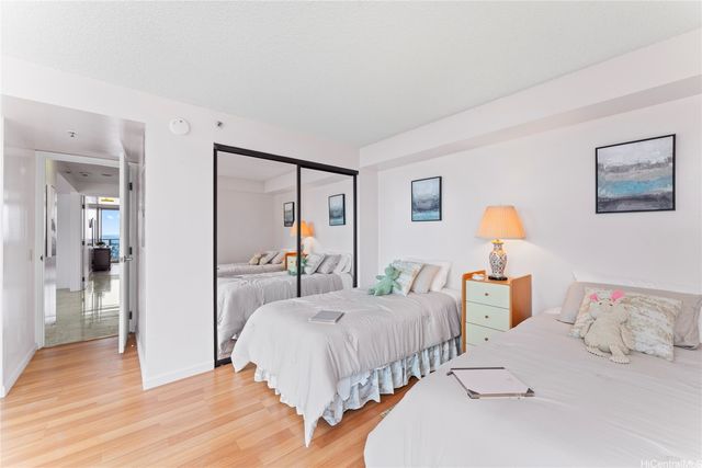 415 South Street 2401, Honolulu, HI 96813