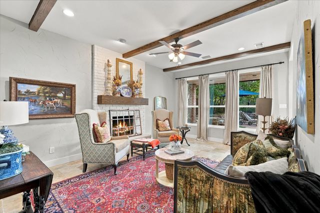 904 Hills Creek Drive, Mckinney, TX 75072