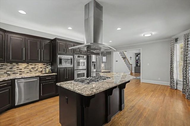 122 Ridge View Drive, Ball Ground, GA 30107