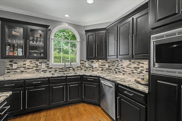 122 Ridge View Drive, Ball Ground, GA 30107