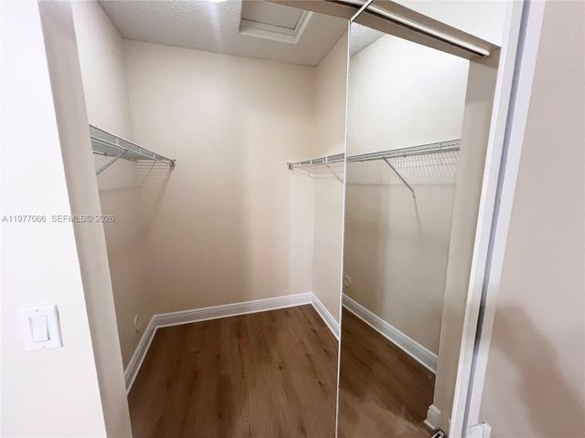 4259 SW 10th Ct, Deerfield Beach, FL 33442