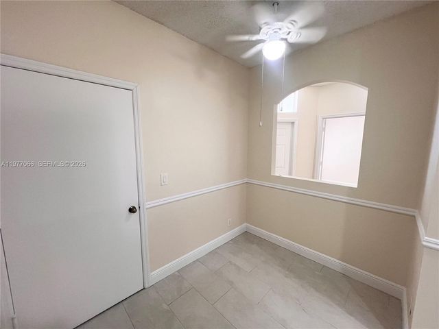 4259 SW 10th Ct, Deerfield Beach, FL 33442