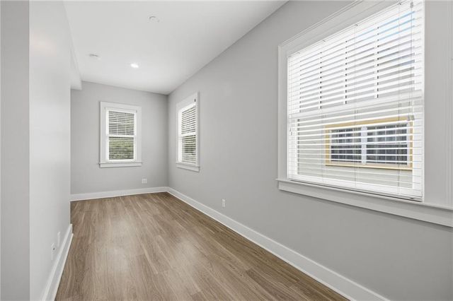 7441 Summit Street, Kansas City, MO 64114