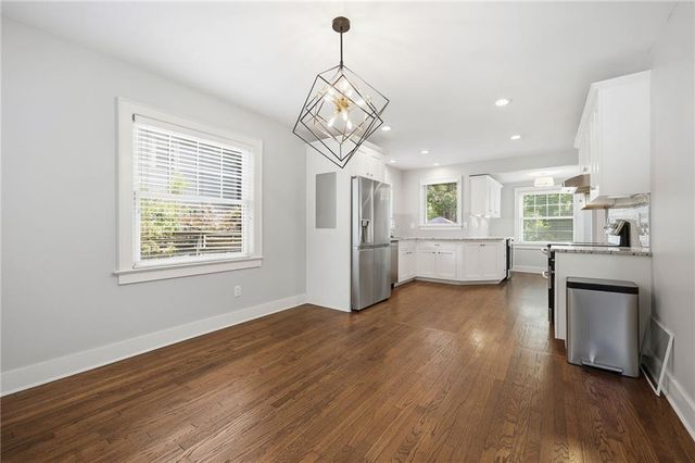 7441 Summit Street, Kansas City, MO 64114