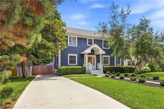 7441 Summit Street, Kansas City, MO 64114
