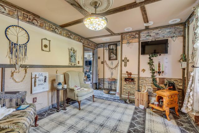 205 Helton Hollow Road, Eidson, TN 37731