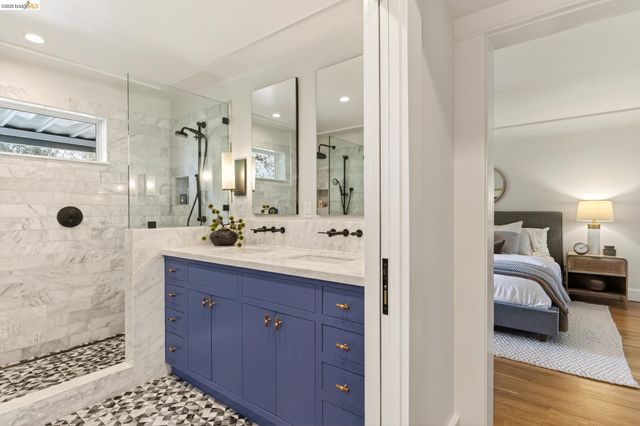 633 Moraga Ave, Piedmont, CA 94611