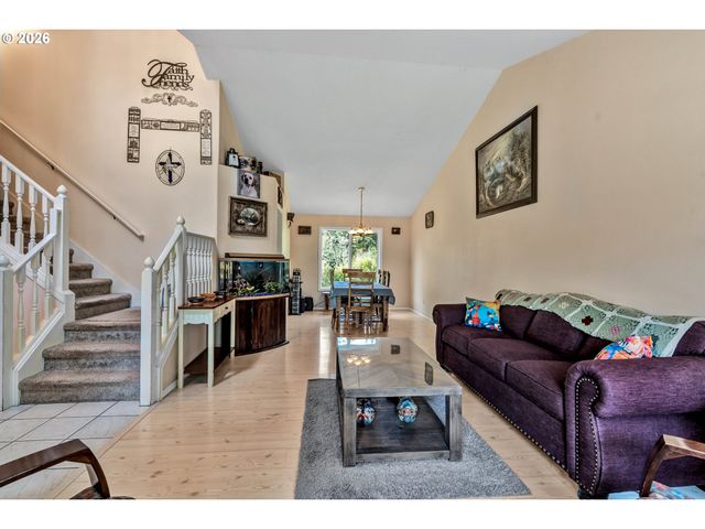 16643 Sw KING RICHARD Ct, Sherwood, OR 97140