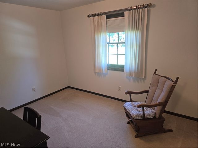 187 Crestview Drive, Elyria, OH 44035