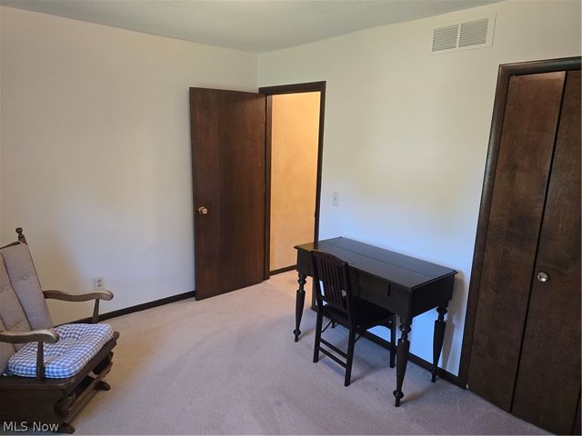 187 Crestview Drive, Elyria, OH 44035