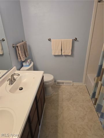 187 Crestview Drive, Elyria, OH 44035