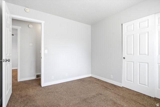 2678 S TWAIN DR, Magna, UT 84044
