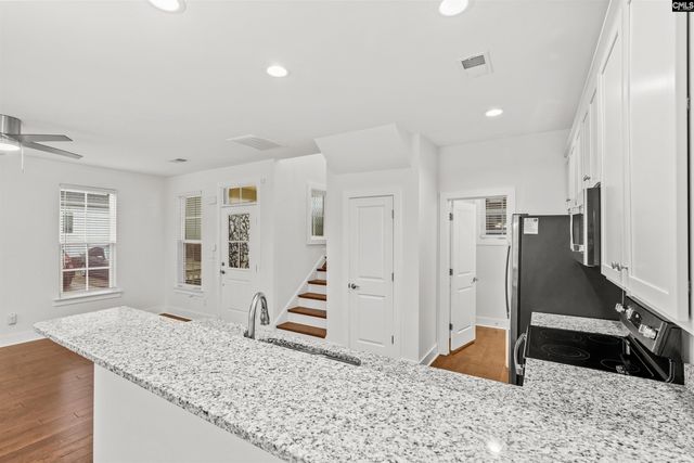 312 St Anns Alley, West Columbia, SC 29169