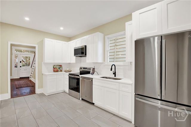 676 E Anderson Street, Savannah, GA 31401