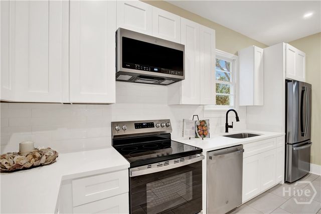 676 E Anderson Street, Savannah, GA 31401