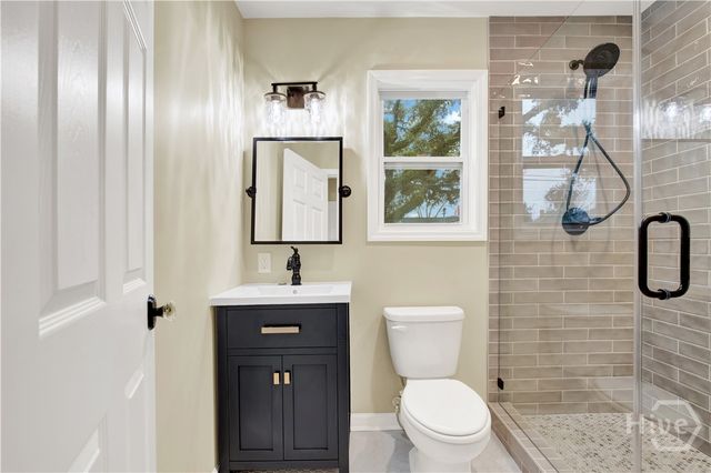 676 E Anderson Street, Savannah, GA 31401